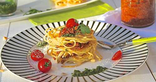 Mille feuilles de spaghettis, sauce bolognèse