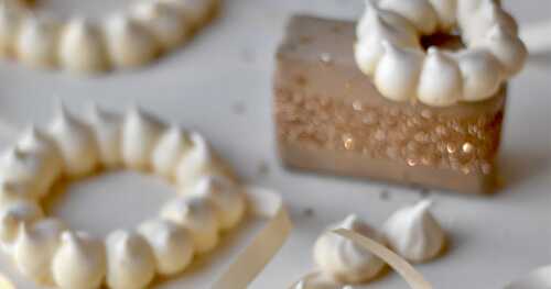 Couronne de meringues au citron 