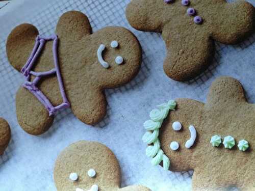 Gingerbread men, biscuits de Noël aux épices