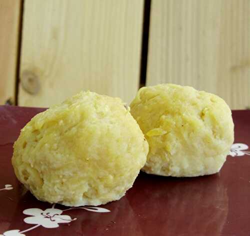 Kartoffelknödel, boulettes de pommes de terre