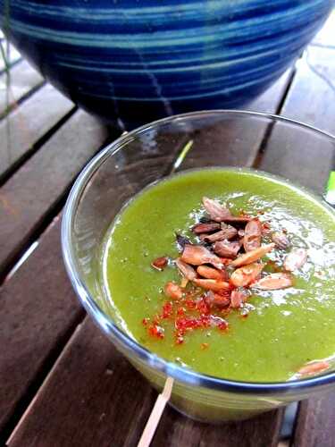 Le vert’louté de l’été, velouté froid aux légumes verts