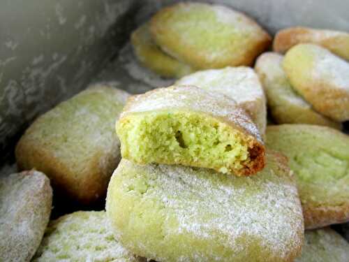 Makrout el louz amandes pistaches (biscuits algériens) | GOURMANDISE SANS FRONTIERES