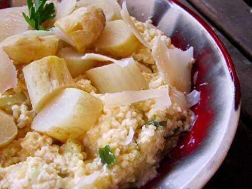 Millet façon risotto au chèvre crémeux, asperges blanches et noisettes