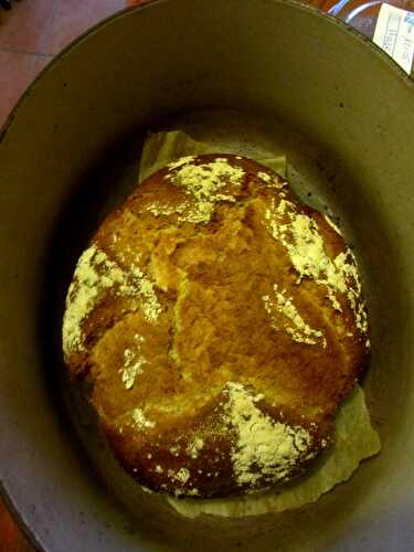 Pain de campagne cocotte