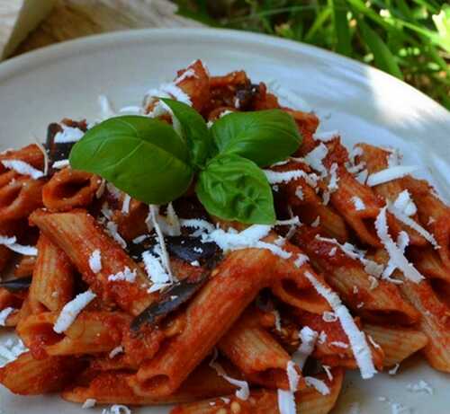 Pasta alla norma, Sicile