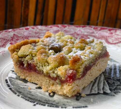 Sbriciolata à la framboise et pistaches (gâteau émietté)