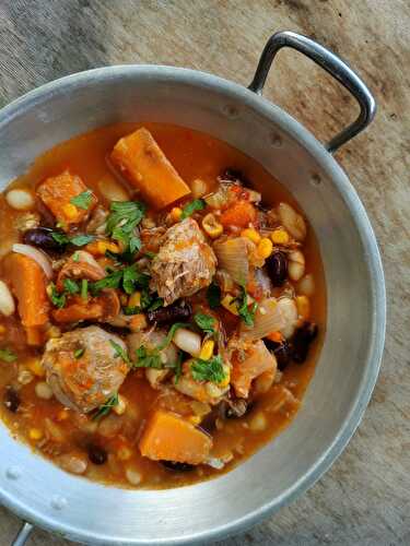 Cachupa du Cap-Vert, ragoût à la viande et aux légumes