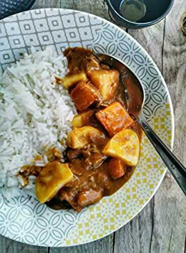 Golden Curry, le curry japonais (kare raisu)