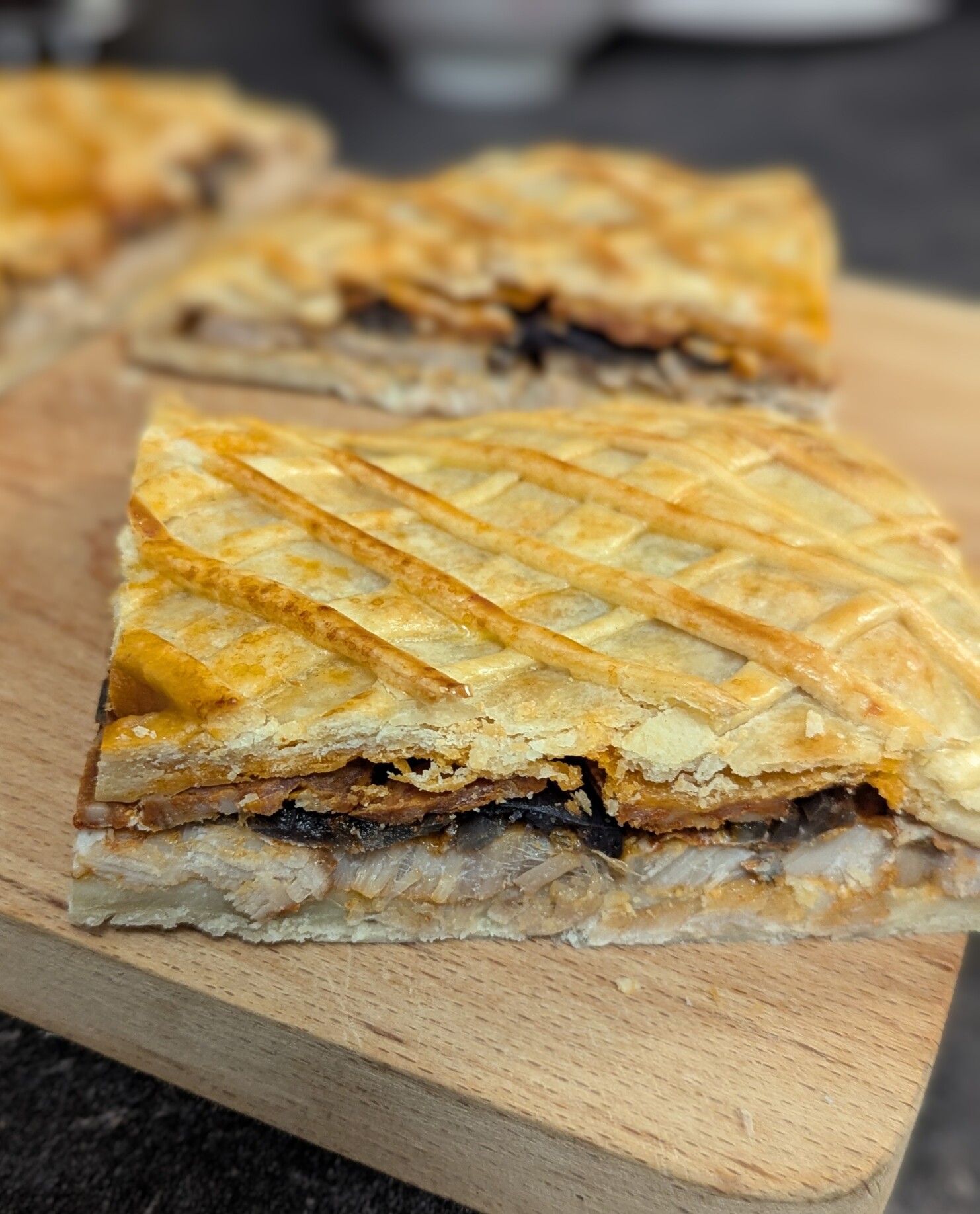 Hornazo de Salamanque, grand empanada à la viande