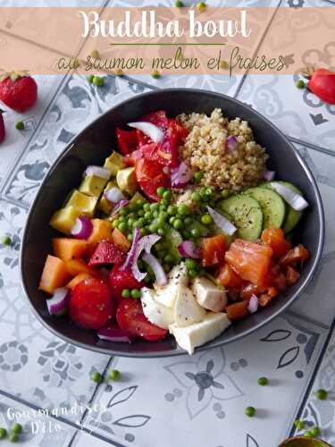 Buddha bowl : saumon, melon et fraises