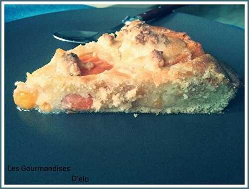 Tarte amande aux abricots et crumble