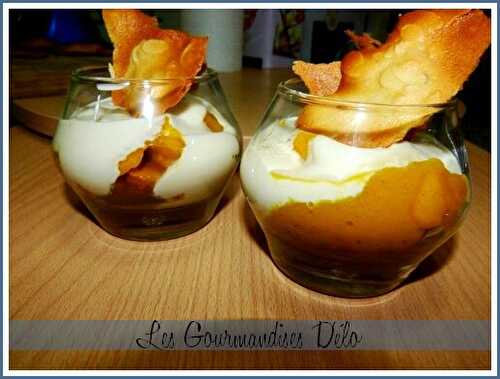 Verrines de mangue vanillée, mousse mascarpone et tuiles aux amandes