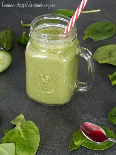 Green smoothie épinard et concombre