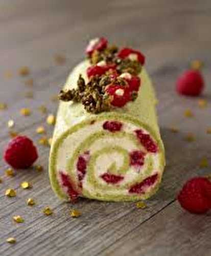 Bûche framboises d’après Christophe Adam