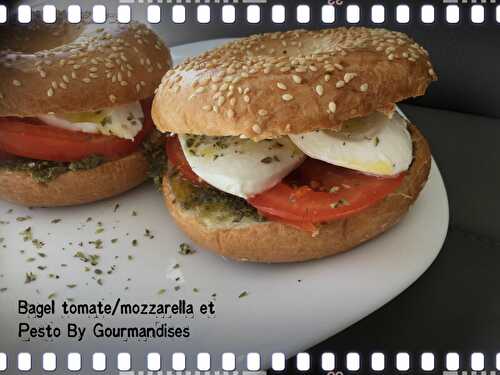 Bagel tomate/mozzarella/pesto verde