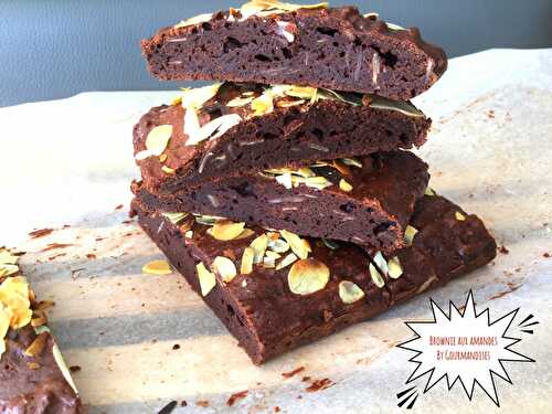 Brownie aux amandes ( sans beurre) 194 cal/par brownie