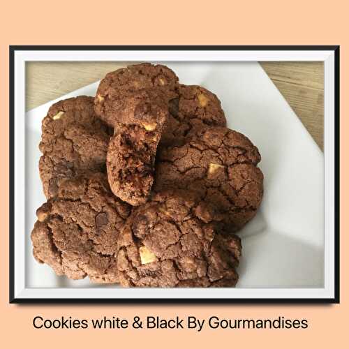 Cookies white and black