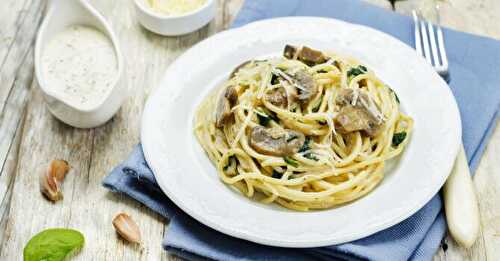 Spaghettis aux champignons et fromage blanc