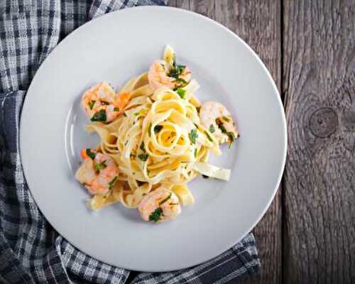 Tagliatelles aux crevettes, ail et citron