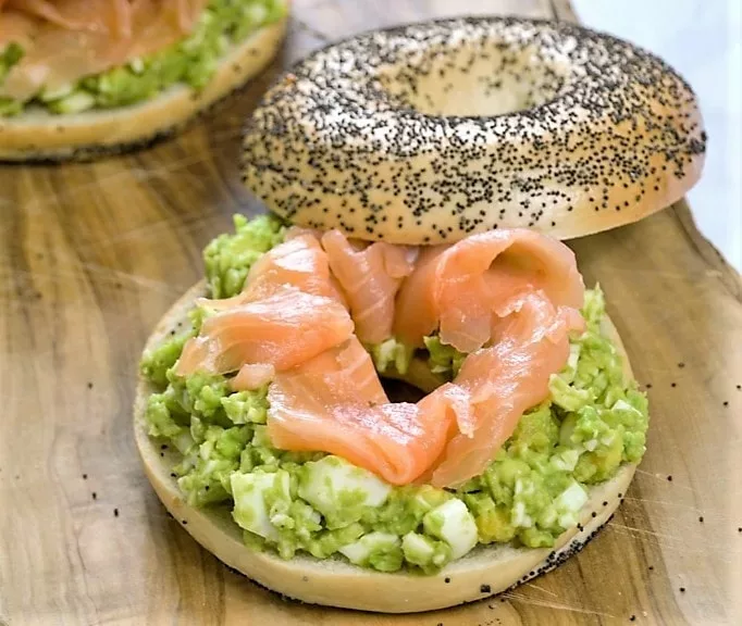 Bagel Au Saumon Et L avocat De JoyeuxGourmet fr Cuisine Et Bonne Bagel Au Saumon Et L avocat De JoyeuxGourmet fr Cuisine Et Bonne