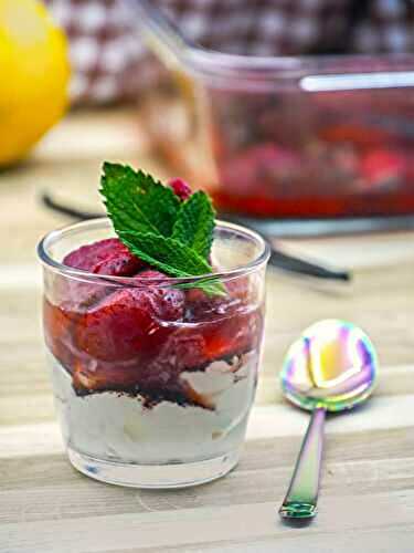 Verrines de fraises rôties au sumac