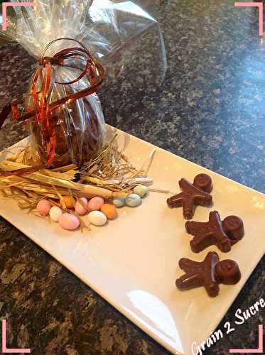 Oeuf de Pâques au chocolat au lait et fritures