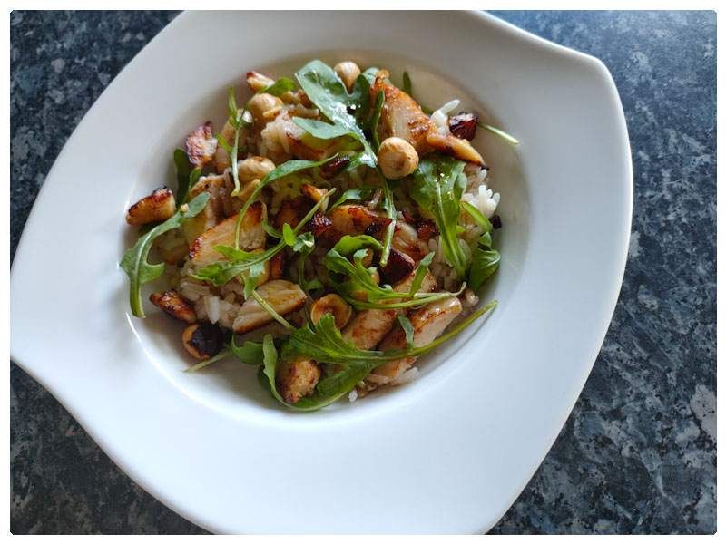 Poulet, Roquette & Noisettes