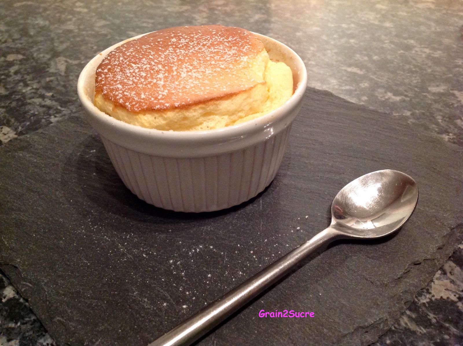 Soufflé chaud au Grand Marnier