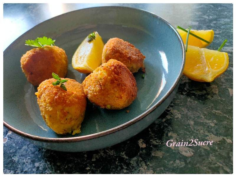 Fish Cakes aux Herbes