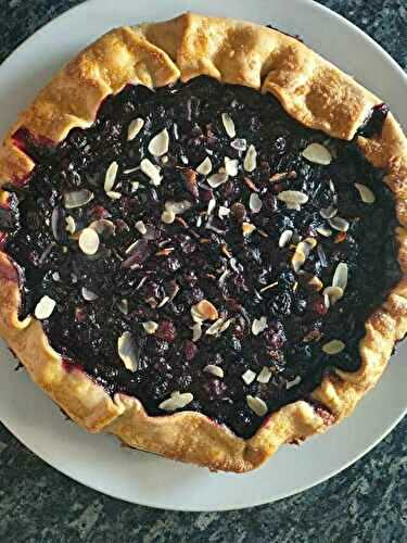 Tarte rustique aux myrtilles