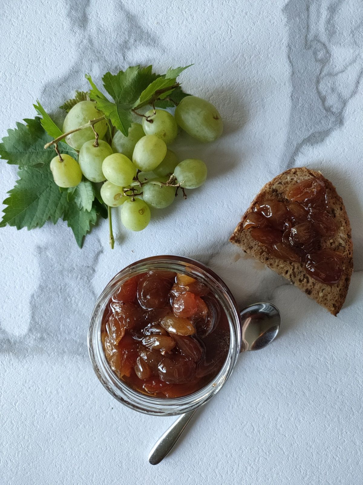 Confiture de raisin blanc à la vanille