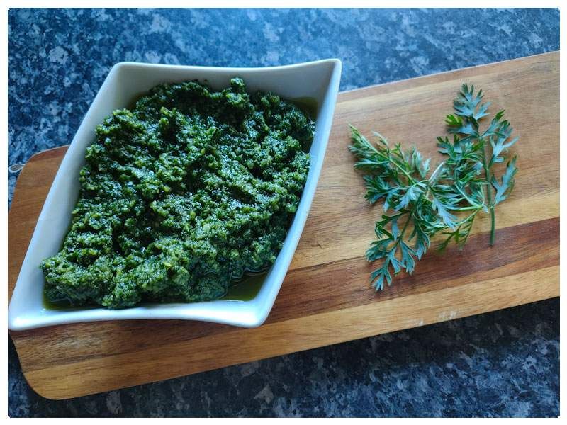 Pesto aux fanes de carottes