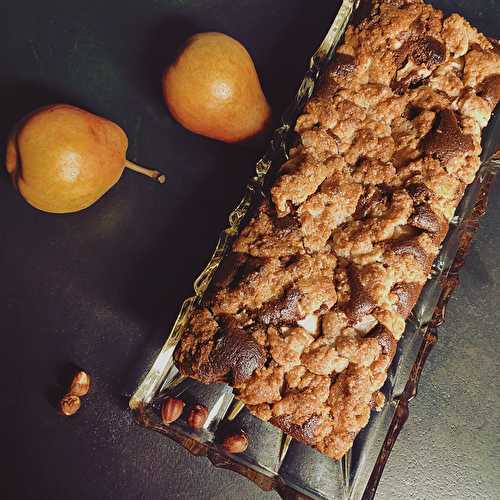 Cake crumble poire chocolat - la recette simple et gourmande