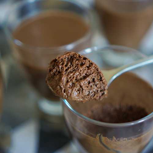 Mousse au chocolat vegan (au jus de pois chiche) vegan