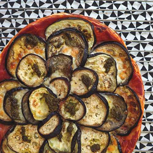 Tarte aubergine, mozzarella et pesto - simple et rapide