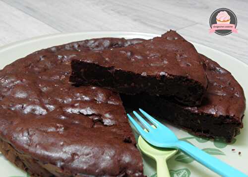 Gâteau au chocolat sans beurre, sans sucre, aux courgettes