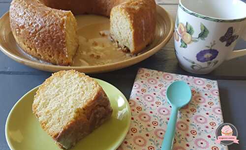 Gâteau au yaourt et chocolat blanc