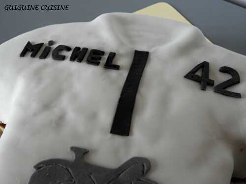 Gâteau d’anniversaire 3D maillot de cycliste (cyclisme)