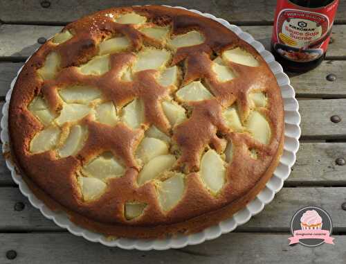 Gâteau moelleux aux noisettes et à la poire