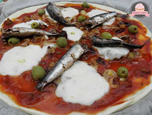 Pizza façon napolitaine aux anchois