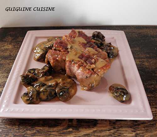 Rôti de veau aux pruneaux