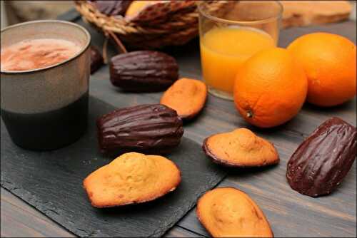 Madeleines à l’orange coque chocolat