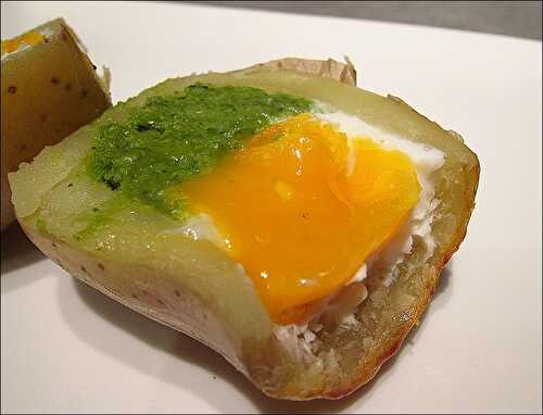 Oeufs à la menthe en coque de pomme de terre
