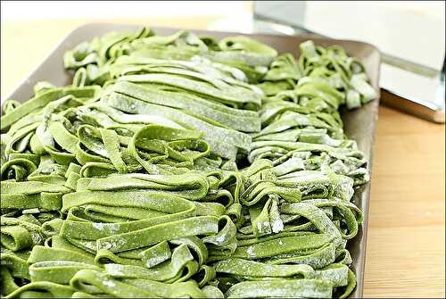 Pâtes fraîches vertes aux épinards