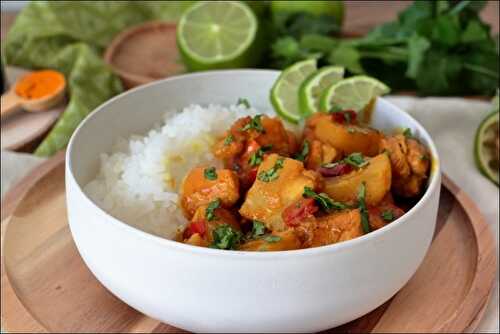 Curry de poulet à l’ananas et au lait de coco