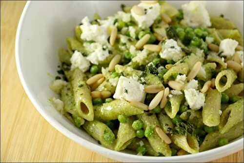 Salade de pâtes aux petits pois et feta