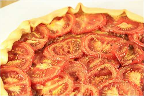 Tarte au thon à la tomate et moutarde