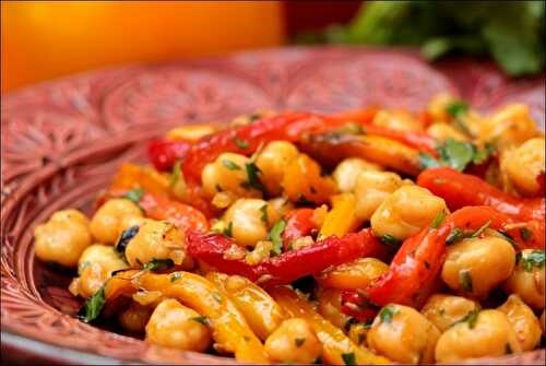 Salade de pois chiches et poivrons à la marocaine