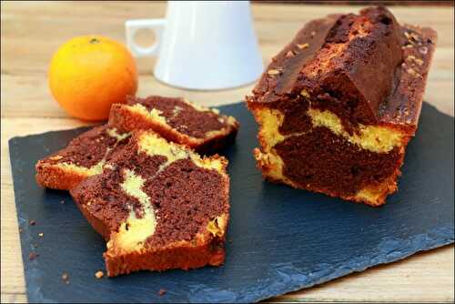 Cake marbré aux clémentines, chocolat et noisettes