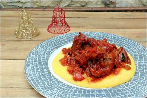 Souris d’agneau sauce tomate et polenta